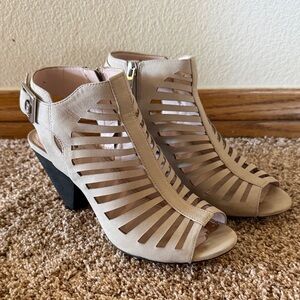 Vince Camuto Taupe Strappy Cutout Peep-Toe Block Heel Sandals